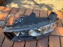 Laden Sie das Bild in den Galerie-Viewer, Frontscheinwerfer Chevrolet Captiva 210410 Links Scheinwerfer Headlight SCH2523089229gt