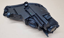 Laden Sie das Bild in den Galerie-Viewer, Frontscheinwerfer Audi A4 8W0941005 Links Scheinwerfer Headlight SCH2523401507sa