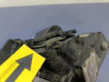 Laden Sie das Bild in den Galerie-Viewer, Frontscheinwerfer Opel Signum 13170933 Links Scheinwerfer Headlight SCH2527224473gm