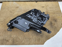 Load image into Gallery viewer, Frontscheinwerfer Seat Tarraco 5FJ941007J 5FB941008F LED Ein Satz Headlight SCH2529335230xj