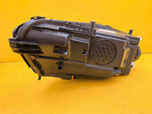 Laden Sie das Bild in den Galerie-Viewer, Frontscheinwerfer Mercedes-Benz Cla A1189068601 LED Rechts Headlight SCH2529510236nk