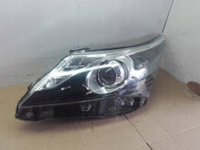 Laden Sie das Bild in den Galerie-Viewer, Frontscheinwerfer Toyota Avensis 10100-17687 Links Scheinwerfer Headlight SCH2533532558ff