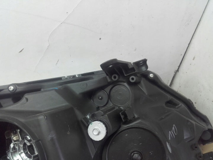 Frontscheinwerfer Toyota Avensis 10100-17687 Links Scheinwerfer Headlight SCH2533532558ff