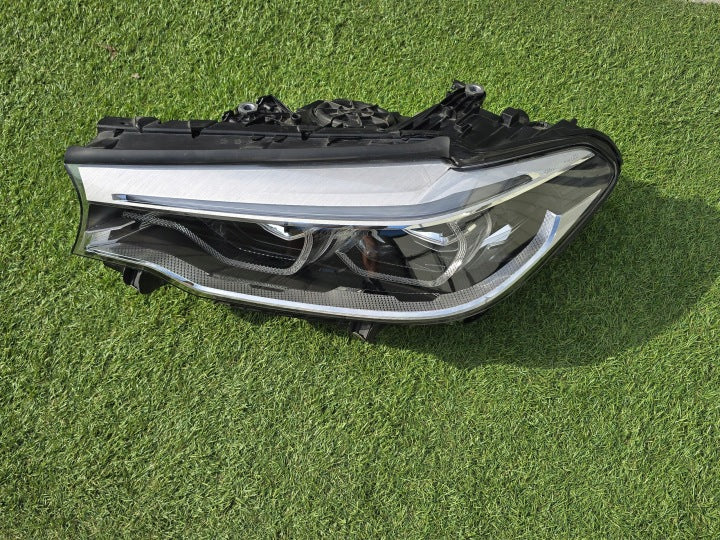 Frontscheinwerfer BMW 5 G31 G30 7439209-01 LED Links Scheinwerfer Headlight SCH2537968416qb