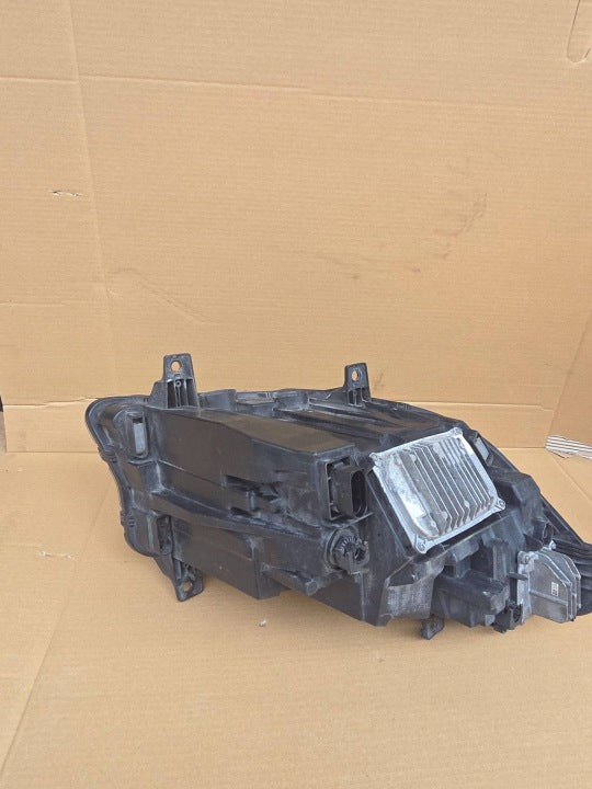 Frontscheinwerfer Mercedes-Benz Sprinter A9109065700 Links Headlight SCH2538719011iy