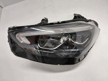 Laden Sie das Bild in den Galerie-Viewer, Frontscheinwerfer Mercedes-Benz W206 A2069067103 Links Scheinwerfer Headlight SCH2540189842ve