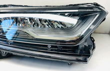 Laden Sie das Bild in den Galerie-Viewer, Frontscheinwerfer Honda Cr-V 3315001 Rechts Scheinwerfer Headlight SCH2541738322cb