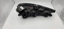 Laden Sie das Bild in den Galerie-Viewer, Frontscheinwerfer Audi A4 B9 8W0941005 Xenon Links Scheinwerfer Headlight SCH2544831300oq