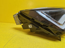 Laden Sie das Bild in den Galerie-Viewer, Frontscheinwerfer Seat Ateca 576941032B Rechts Scheinwerfer Headlight SCH2545312793kj