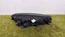 Laden Sie das Bild in den Galerie-Viewer, Frontscheinwerfer Skoda Octavia I 5E4941015 LED Links Scheinwerfer Headlight SCH2547488419aq