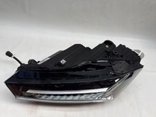 Laden Sie das Bild in den Galerie-Viewer, Frontscheinwerfer Skoda Superb 3P1941015A LED Links Scheinwerfer Headlight SCH2549370176uc