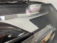 Laden Sie das Bild in den Galerie-Viewer, Frontscheinwerfer BMW G42 5A03E37 Full LED Links Scheinwerfer Headlight SCH2552044463ri