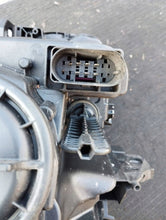 Laden Sie das Bild in den Galerie-Viewer, Frontscheinwerfer Mercedes-Benz W246 A2468205361 Links Scheinwerfer Headlight SCH2553496870qe