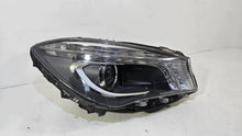 Laden Sie das Bild in den Galerie-Viewer, Frontscheinwerfer Mercedes-Benz Cla 1897879879 Rechts Scheinwerfer Headlight SCH2554532905ah