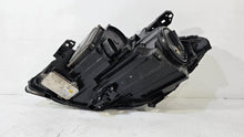 Laden Sie das Bild in den Galerie-Viewer, Frontscheinwerfer Mercedes-Benz Cla 1897879879 Rechts Scheinwerfer Headlight SCH2554532905ah