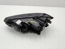 Laden Sie das Bild in den Galerie-Viewer, Frontscheinwerfer VW Touran 5TB941082D Rechts Scheinwerfer Headlight SCH2570539171qe