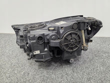 Laden Sie das Bild in den Galerie-Viewer, Frontscheinwerfer BMW 7 G11 G12 8499236-01 Laser Rechts Scheinwerfer Headlight SCH2571932889bg