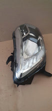 Laden Sie das Bild in den Galerie-Viewer, Frontscheinwerfer Renault Sandero II 260100437R Rechts Scheinwerfer Headlight SCH2575375610pv