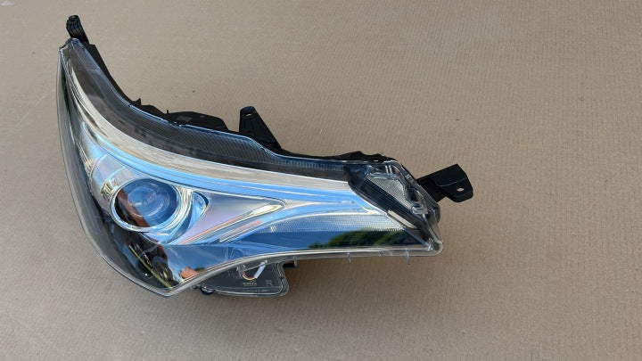 Frontscheinwerfer Toyota Avensis 81130-05420 LED Rechts Scheinwerfer Headlight SCH2578140994ih