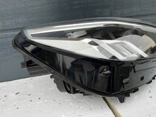 Laden Sie das Bild in den Galerie-Viewer, Frontscheinwerfer BMW X1 5A5BD44-02 Rechts Scheinwerfer Headlight SCH2578563545ch