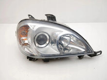 Laden Sie das Bild in den Galerie-Viewer, Frontscheinwerfer Mercedes-Benz W163 RZV71424 Rechts Scheinwerfer Headlight SCH2579275125ne