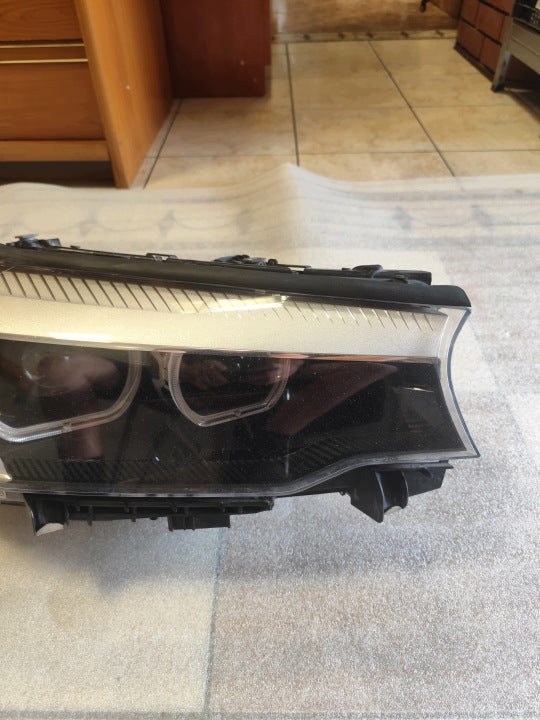 Frontscheinwerfer BMW 5 G30 8499112-01 Rechts Scheinwerfer Headlight SCH2581666934ds