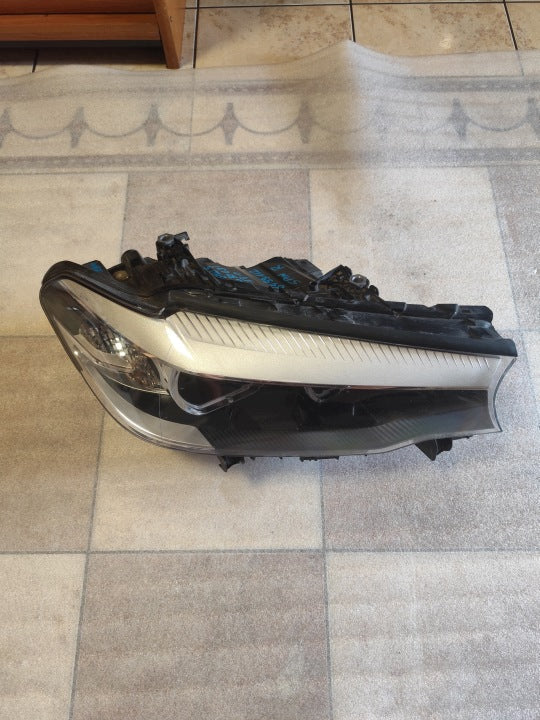 Frontscheinwerfer BMW 5 G30 8499112-01 Rechts Scheinwerfer Headlight SCH2581666934ds
