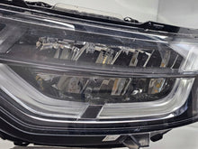 Laden Sie das Bild in den Galerie-Viewer, Frontscheinwerfer Land Rover I Discovery L46217MY HY3213W030HA Links Headlight SCH2582383015ts