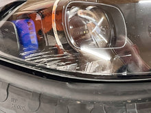 Laden Sie das Bild in den Galerie-Viewer, Frontscheinwerfer Mercedes-Benz W206 A2069068003 LED Rechts Headlight SCH2587157809ex