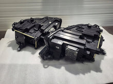 Laden Sie das Bild in den Galerie-Viewer, Frontscheinwerfer Audi E-Tron 89A941035 Ein Satz Scheinwerfer Headlight SCH2591182519qq