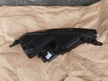 Laden Sie das Bild in den Galerie-Viewer, Frontscheinwerfer Ford Ecosport GN15-13W030-JE Links Scheinwerfer Headlight SCH2595322339zy