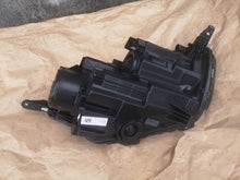 Laden Sie das Bild in den Galerie-Viewer, Frontscheinwerfer Ford Ecosport GN15-13W030-JE Links Scheinwerfer Headlight SCH2595322339zy