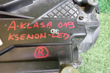 Laden Sie das Bild in den Galerie-Viewer, Frontscheinwerfer Mercedes-Benz W177 A1779064803 Rechts Scheinwerfer Headlight SCH2598100137zk