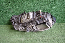 Laden Sie das Bild in den Galerie-Viewer, Frontscheinwerfer Mercedes-Benz W177 A1779064803 Rechts Scheinwerfer Headlight SCH2598100137zk