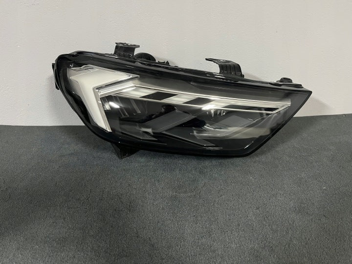 Frontscheinwerfer Audi A1 82A941774 Rechts Scheinwerfer Headlight SCH2600312841gw