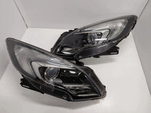 Load image into Gallery viewer, Frontscheinwerfer Opel 13399858 39009022 Ein Satz Scheinwerfer Headlight SCH2603289821jz