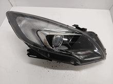Load image into Gallery viewer, Frontscheinwerfer Opel 13399858 39009022 Ein Satz Scheinwerfer Headlight SCH2603289821jz