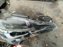 Load image into Gallery viewer, Frontscheinwerfer Mazda Cx-5 KSD6-51030 LED Rechts Scheinwerfer Headlight SCH2603829760xe