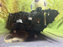 Load image into Gallery viewer, Frontscheinwerfer BMW 6 G32 8497226-03 LED Rechts Scheinwerfer Headlight SCH2604067325be