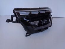 Laden Sie das Bild in den Galerie-Viewer, Frontscheinwerfer Skoda Kamiq 658941015B Links Scheinwerfer Headlight SCH2607532869em