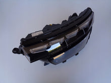 Laden Sie das Bild in den Galerie-Viewer, Frontscheinwerfer Skoda Kamiq 658941015B Links Scheinwerfer Headlight SCH2607532869em
