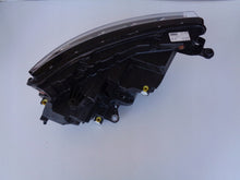 Laden Sie das Bild in den Galerie-Viewer, Frontscheinwerfer Skoda Kamiq 658941015B Links Scheinwerfer Headlight SCH2607532869em