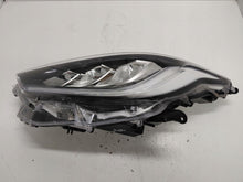 Load image into Gallery viewer, Frontscheinwerfer Toyota Yaris EUK0-8 Full LED Links Scheinwerfer Headlight SCH2609509588gp