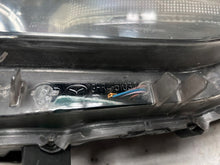 Load image into Gallery viewer, Frontscheinwerfer Mazda 6 Gj GHR4-51030 Xenon Rechts Scheinwerfer Headlight SCH2611018343ti