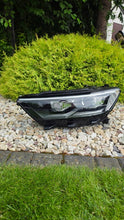 Load image into Gallery viewer, Frontscheinwerfer VW T-Roc 2GA941035P Links Scheinwerfer Headlight SCH2618870973es