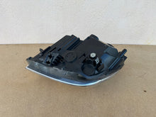 Load image into Gallery viewer, Frontscheinwerfer Mercedes-Benz Slk A1728202661 Xenon Rechts Headlight SCH2620055400ie