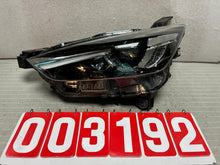 Laden Sie das Bild in den Galerie-Viewer, Frontscheinwerfer Mazda Cx3 Cx-3 D10E-51030 Full LED Links Headlight SCH2621793124jv
