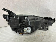 Laden Sie das Bild in den Galerie-Viewer, Frontscheinwerfer Mazda Cx3 Cx-3 D10E-51030 Full LED Links Headlight SCH2621793124jv