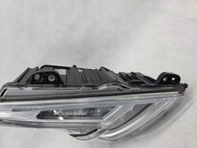 Laden Sie das Bild in den Galerie-Viewer, Frontscheinwerfer Volvo 23752671 LED Rechts Scheinwerfer Headlight SCH2634537793sa