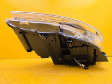 Laden Sie das Bild in den Galerie-Viewer, Frontscheinwerfer Mercedes-Benz W204 A2049062304 Xenon Links Headlight SCH2643557013zb